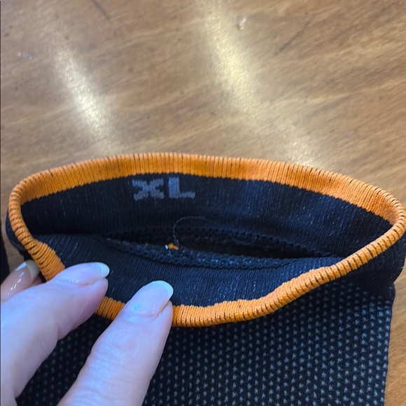 Shock Doctor Knee Sleeves - Picture 5 of 6